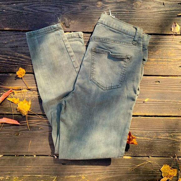 Altar'd State Denim - Altard State button fly colored jeans